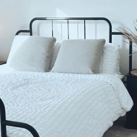 Southsea Homestays - Three Bedroom Home, Sleeps 8 - With Garden & Hot Tub Portsmouth Ngoại thất bức ảnh